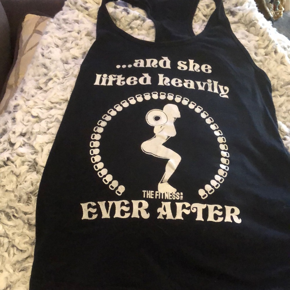 Black workout tank top size Lg, great condition